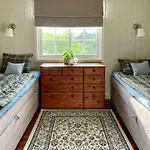 Holiday home Sea Views And Forest Tranquility At Rodtangen