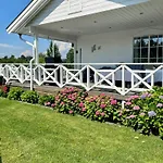 Sea Views And Forest Tranquility At Rodtangen Holiday home *