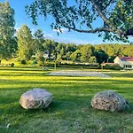 Sea Views And Forest Tranquility At Rodtangen Holmsbu