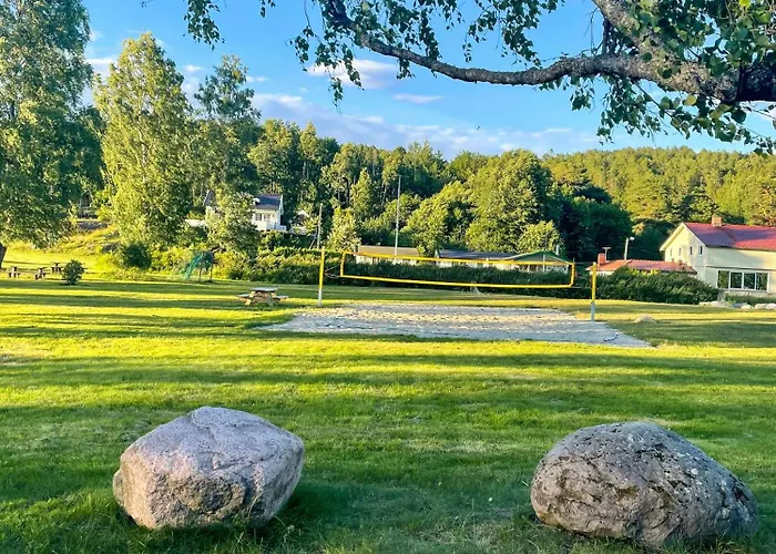 Sea Views And Forest Tranquility At Rodtangen